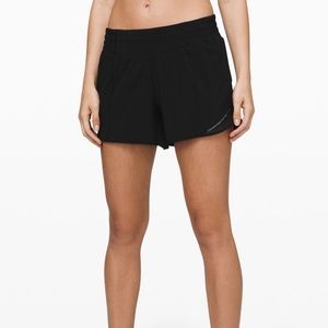 Lulu lemon shorty Hotty Hot High Rise Shorts 4” like new!! Used less than 5